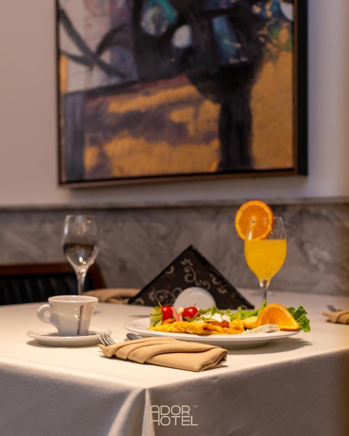 Ador Hotel North Mitrovica Екстериор снимка